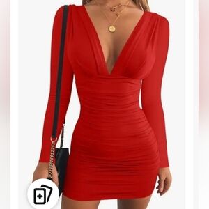 Gobles xl woman's long sleeve v neck dress in red